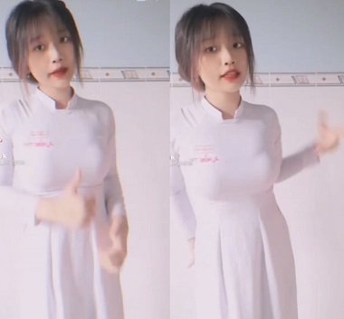sex tất Làm nhục em nhân viên nhà nghỉ xinh đẹp